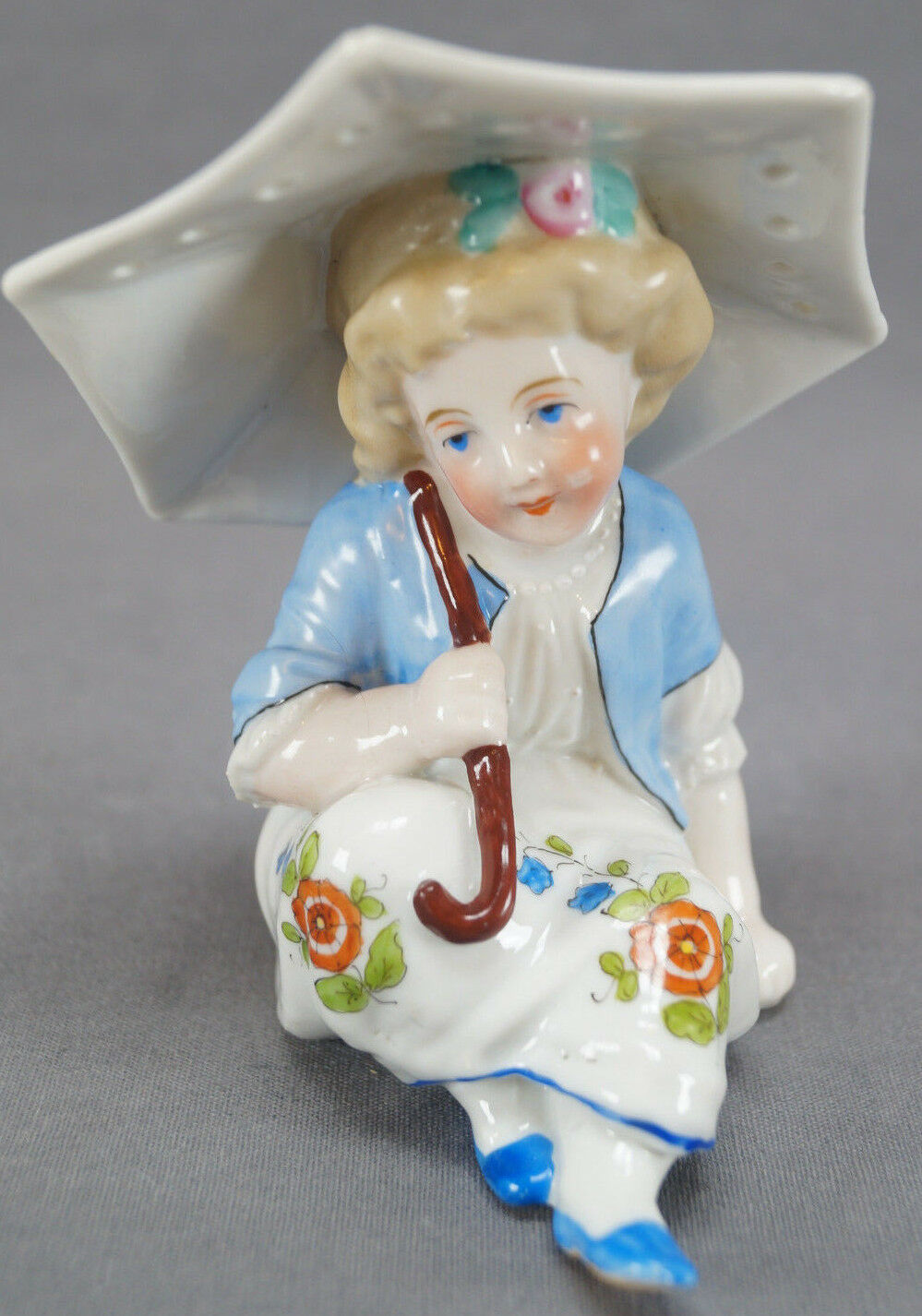 Conta & Boehme Hand Painted Lady With Parasol Figurine Hat Pin Holder 1845-1891